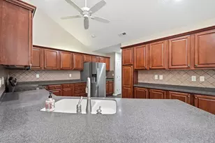 557 Ruttington Ln, Westerville, OH 43082 - Photo 32