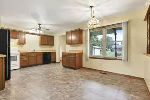 1550 Constitution Dr, Newark, OH 43055 - Photo 10
