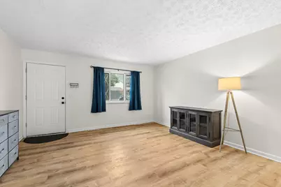 1301 Saffron Place, Galloway, OH 43119 - Photo 6