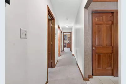 2101 Walnut Hill Park Drive, Columbus, OH 43232 - Photo 20