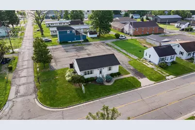 2534 Bell Street, Zanesville, OH 43701 - Photo 2