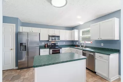 8599 Army Place, Galloway, OH 43119 - Photo 12