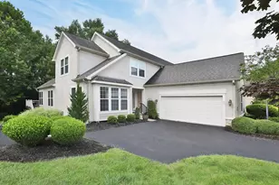 151 Tinley Park Cir, Delaware, OH 43015 - Photo 2
