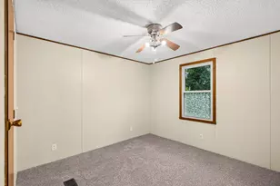 427 Davis Ave, Oak Hill, OH 45656 - Photo 32