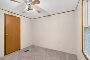 427 Davis Ave, Oak Hill, OH 45656 - Photo 36
