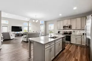 7081 Sanctuary Dr NW, Pickerington, OH 43147 - Photo 6