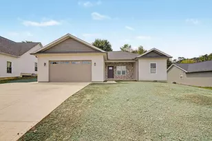 867 Fairway Dr, Howard, OH 43028 - Photo 2