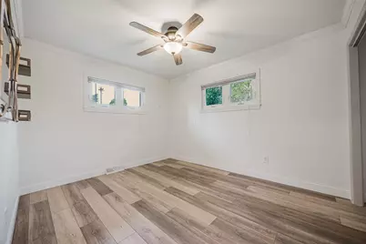 360 W Columbus Street, Lithopolis, OH 43136 - Photo 12