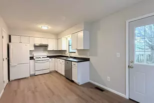 4849 Herndon Dr, Columbus, OH 43221 - Photo 10