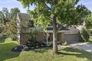 3259 Smiley Rd, Columbus, OH 43221 - Photo 2