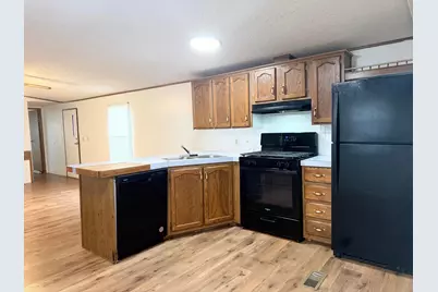 8903 Leist Avenue SW, Stoutsville, OH 43154 - Photo 12