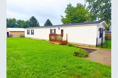8903 Leist Avenue SW, Stoutsville, OH 43154 - Photo 1