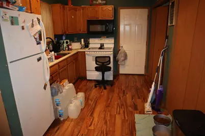 403 Clyburn Avenue, Washington Court House, OH 43160 - Photo 4