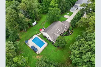 5440 Pleasant Valley Road SW, Lancaster, OH 43130 - Photo 1