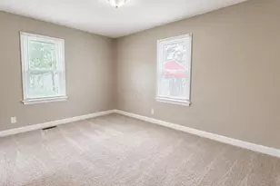 1011 E N Broadway St, Columbus, OH 43224 - Photo 12