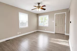 1011 E N Broadway St, Columbus, OH 43224 - Photo 10