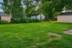 1011 E N Broadway St, Columbus, OH 43224 - Photo 18