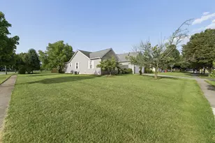 4203 Crispin Ct, Grove City, OH 43123 - Photo 36