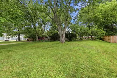 1310 Manor Drive, Columbus, OH 43232 - Photo 2