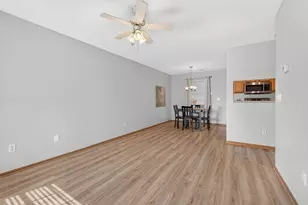 4351 Seahorse Ln, Groveport, OH 43125 - Photo 6