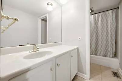952 Chatham Lane #K, Columbus, OH 43221 - Photo 12