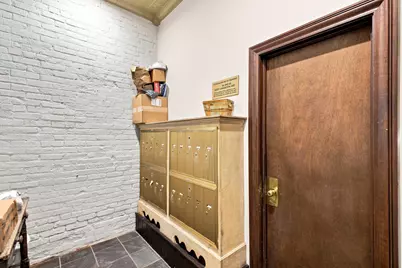 55 W Livingston Avenue #203, Columbus, OH 43215 - Photo 4