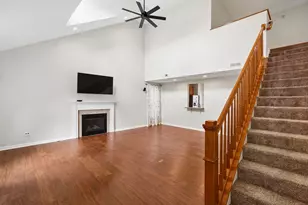 4444 Snowy Meadow Dr, Grove City, OH 43123 - Photo 8