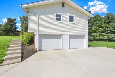 1250 Rockmill Road NW, Lancaster, OH 43130 - Photo 4