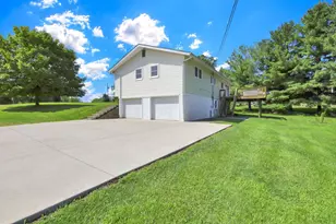 1250 Rockmill Rd NW, Lancaster, OH 43130 - Photo 48