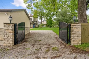 367 E Jenkins Ave, Columbus, OH 43207 - Photo 10