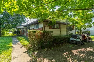 332 Marview Ave, Vandalia, OH 45377 - Photo 2