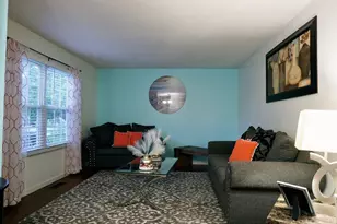 5323 Cherry Bud Ct, Columbus, OH 43228 - Photo 2