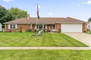 330 Hessenauer Dr, Galion, OH 44833 - Photo 2