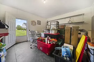 330 Hessenauer Dr, Galion, OH 44833 - Photo 28