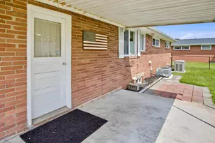 1038 Talley Ave, Zanesville, OH 43701 - Photo 6