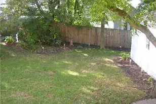 367 E Beaumont Rd, Columbus, OH 43214 - Photo 6