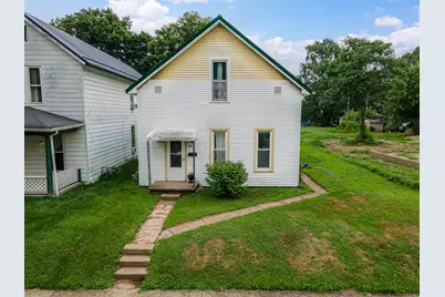 936 S Lawn Avenue, Coshocton, OH 43812 - Photo 2