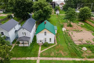 936 S Lawn Ave, Coshocton, OH 43812 - Photo 22
