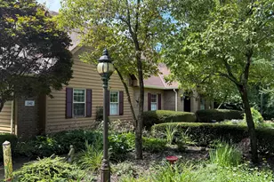 1342 Pinecrest Dr NE, Lancaster, OH 43130 - Photo 4