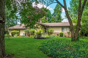 3686 Skyline Dr, Columbus, OH 43235 - Photo 2