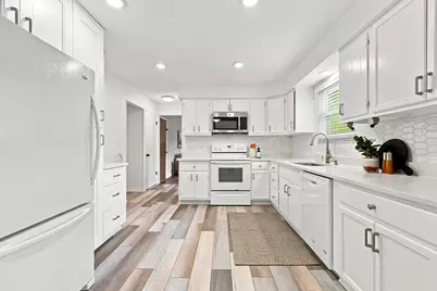 1420 Noe Bixby Road, Columbus, OH 43232 - Photo 16