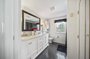 867 S Broadleigh Rd, Columbus, OH 43209 - Photo 36