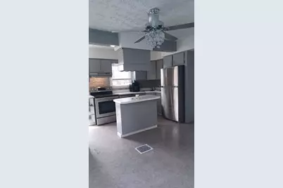 1341 E 15th Avenue, Columbus, OH 43211 - Photo 1