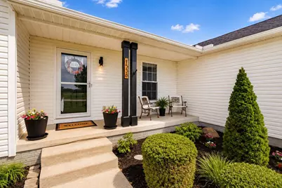 1538 Amanda Northern Road NW, Canal Winchester, OH 43110 - Photo 6