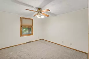 589 Floral Valley Dr W, Howard, OH 43028 - Photo 32