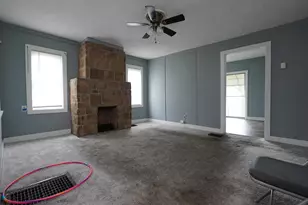 2563 Fremont St, Columbus, OH 43204 - Photo 14