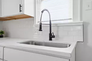 575 Wiltshire Rd, Columbus, OH 43204 - Photo 14
