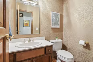 6732 Heathview St, Worthington, OH 43085 - Photo 8