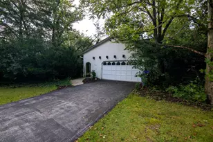 755 Clubview Blvd S, Columbus, OH 43235 - Photo 14
