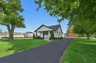 4602 Grovecity, Grove City, OH 43123 - Photo 1